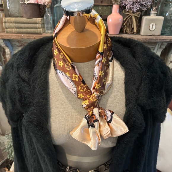 NWT DESIGNER Inspired TWILLY Mixed MONOGRAM Luxury NECK BAG SCARF Fashion - Picture 3 of 6